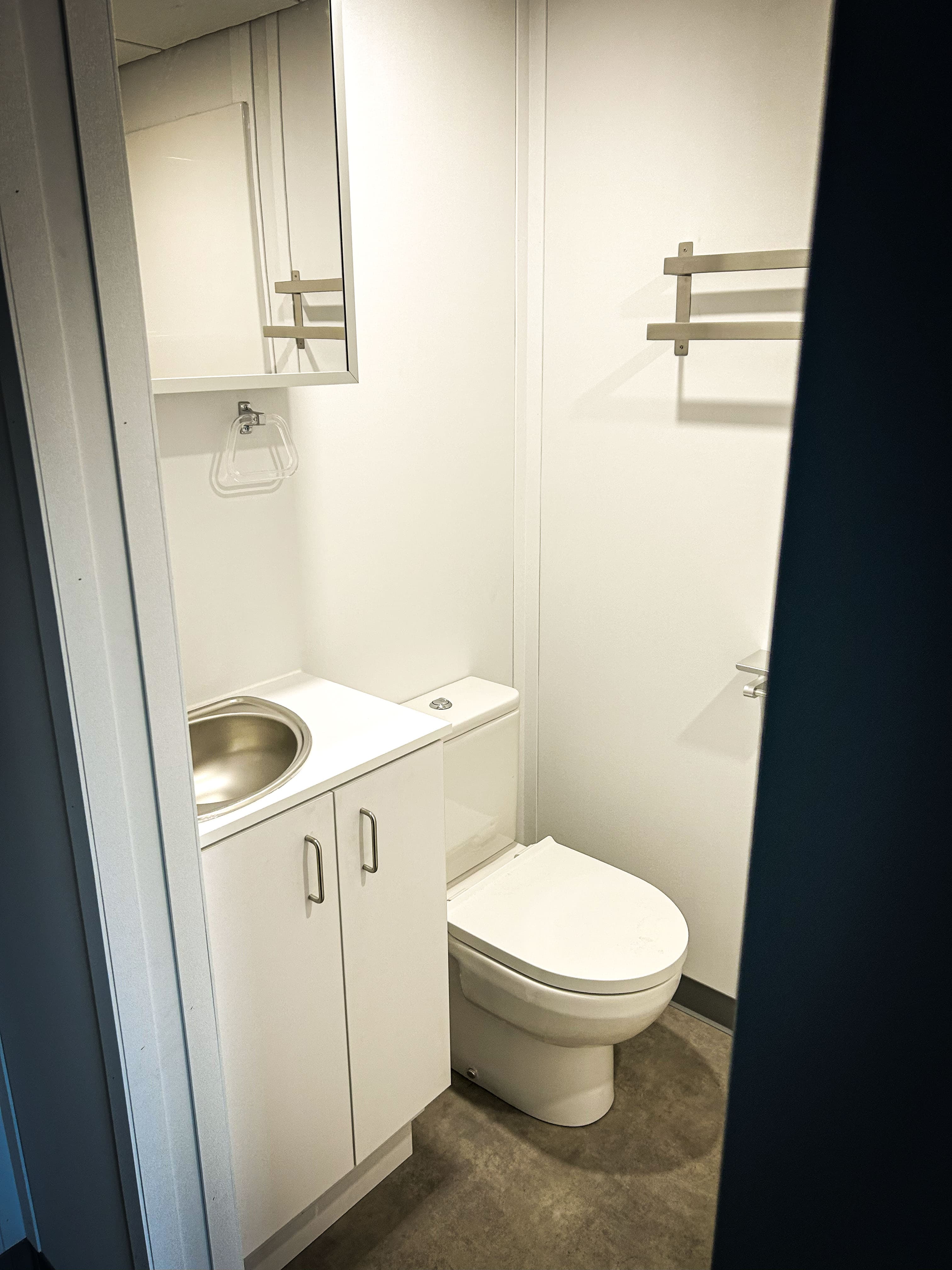 Modular 004 7 — Modular 004 - finishes